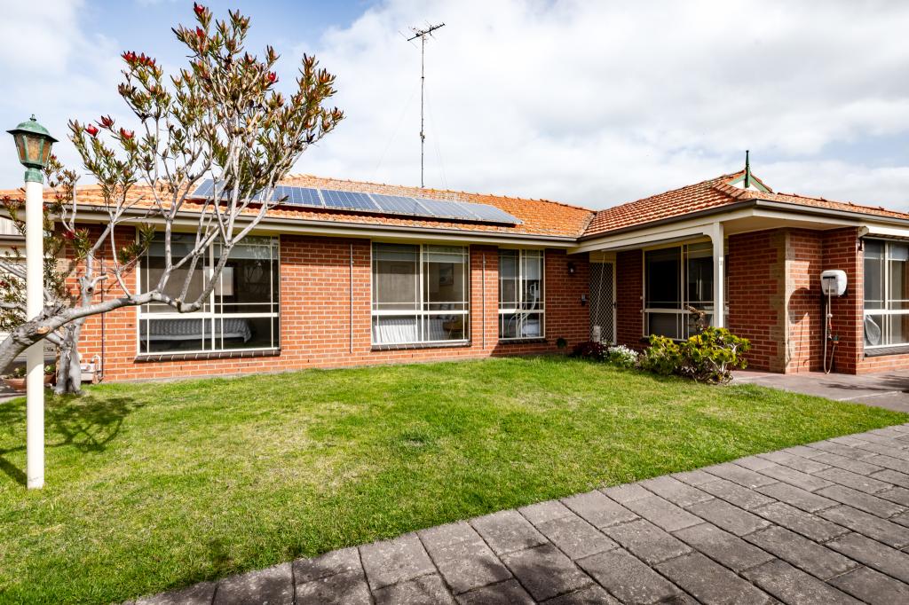 2/69 Hitchcock Ave, Barwon Heads, VIC 3227
