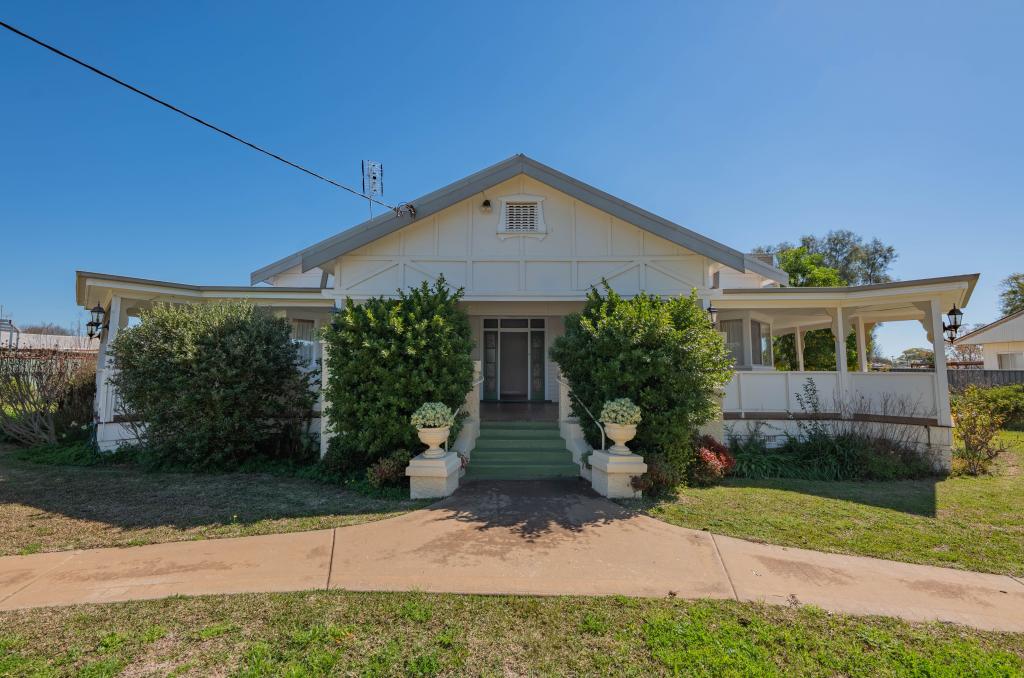 18 Innes St, Condobolin, NSW 2877