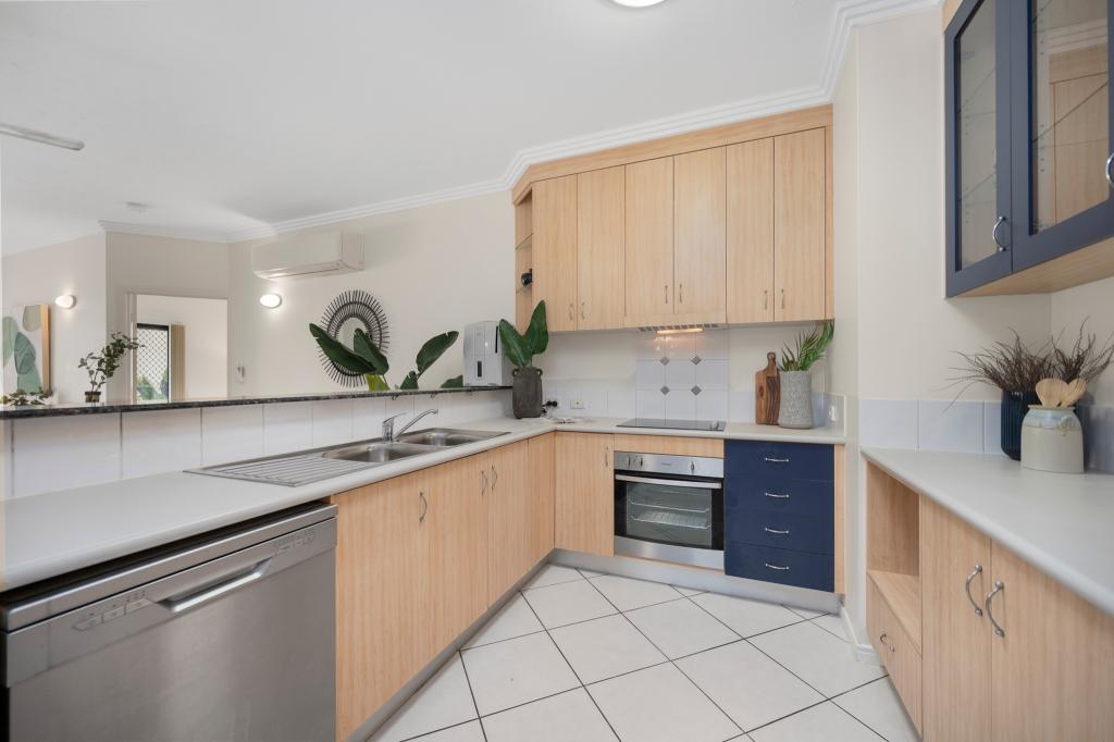 22/18-30 Sir Leslie Thiess Dr, Townsville City, QLD 4810