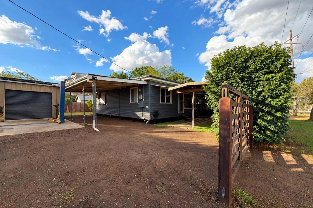 18b Orpen St, Dalby, QLD 4405