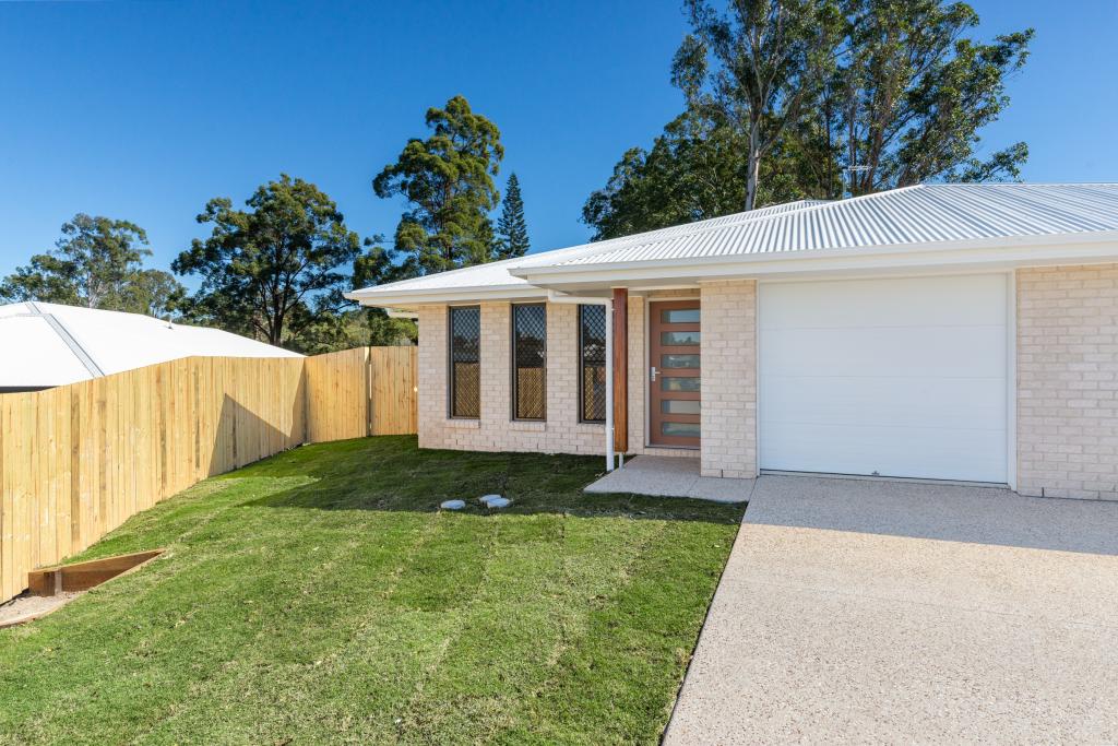 42a Kensington Dr, Southside, QLD 4570