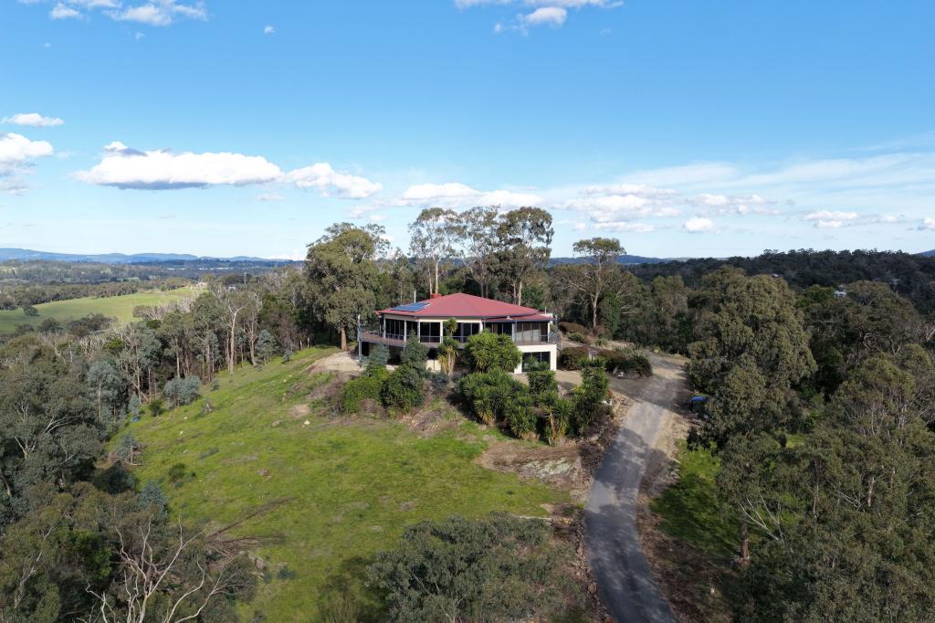 70 Leonard Rd, Lilydale, VIC 3140