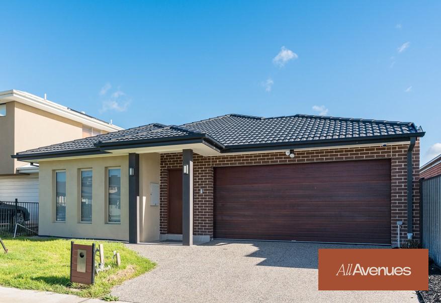 6 Lipizzan Way, Clyde North, VIC 3978