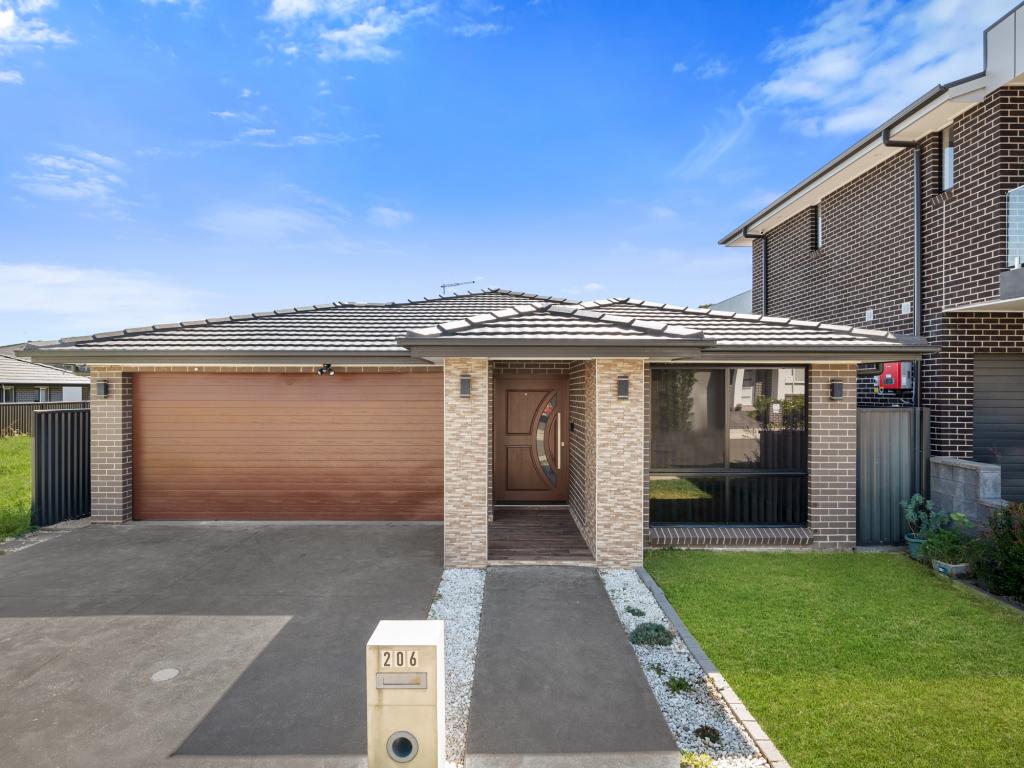 200 Crystal Palace Way, Leppington, NSW 2179