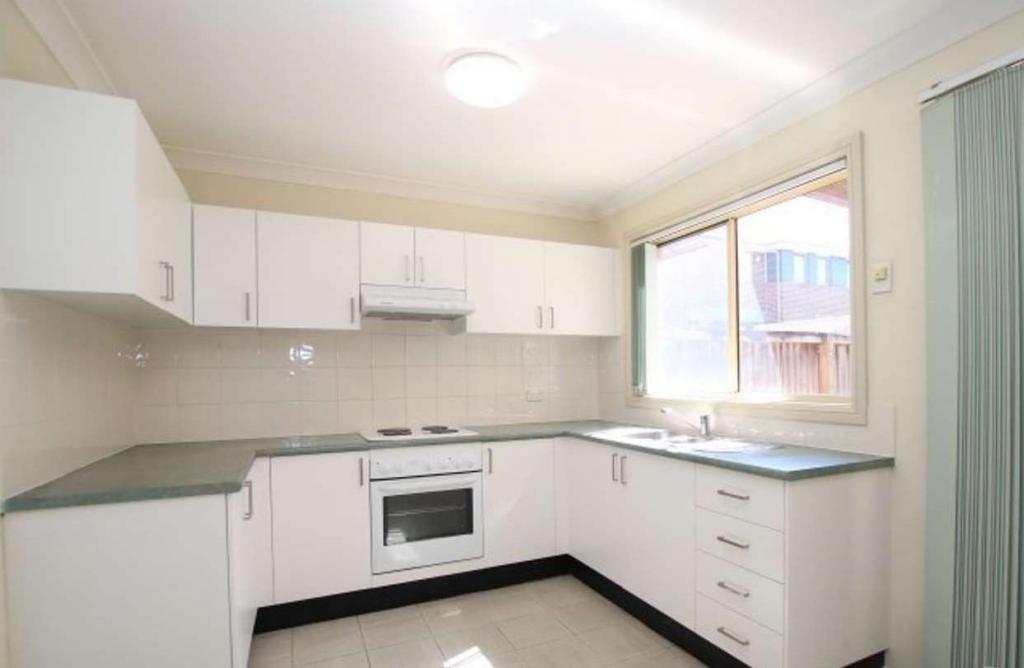 8/2 Charlotte Rd, Rooty Hill, NSW 2766