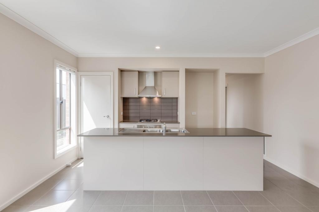 109 Frontier Ave, Greenvale, VIC 3059