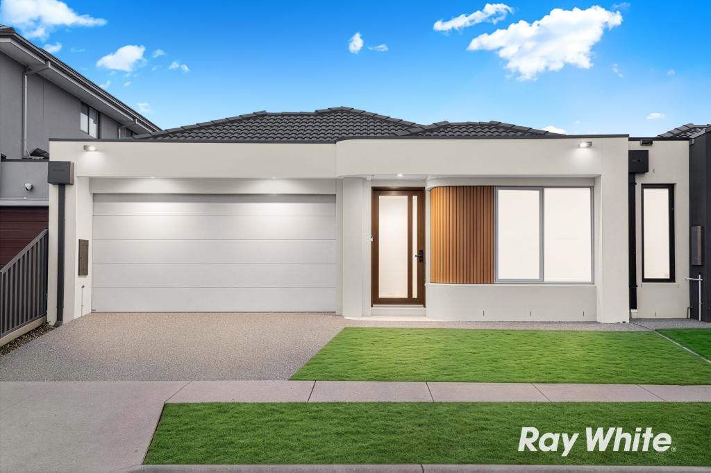 15 HERDWICK DR, WOLLERT, VIC 3750