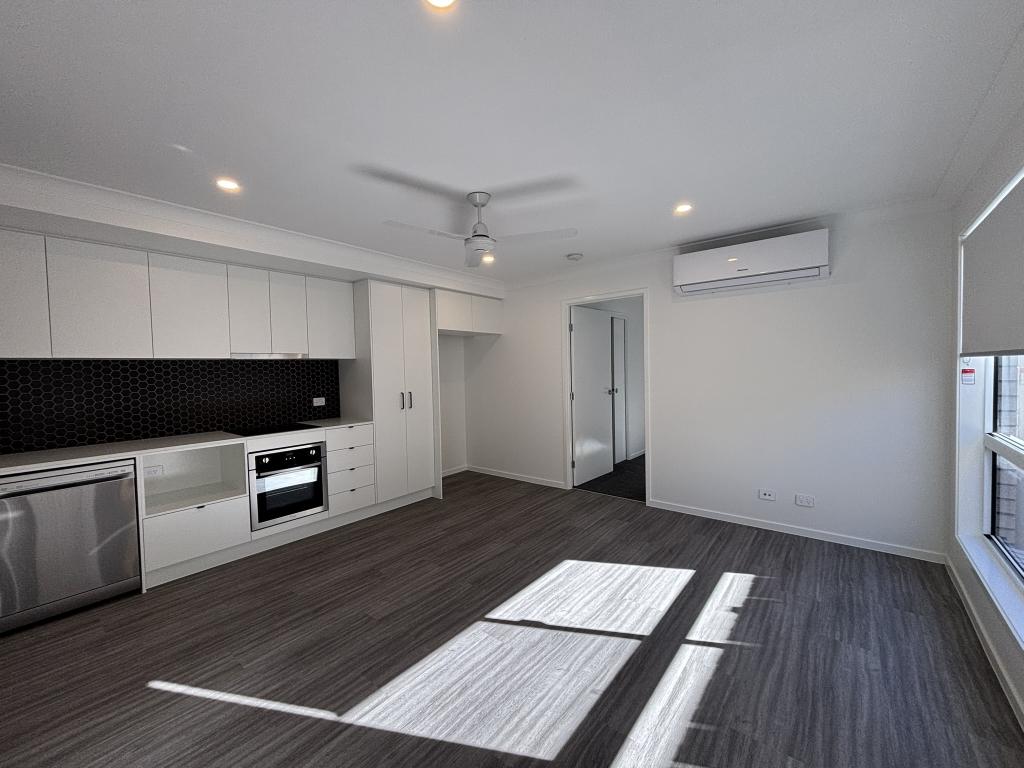 2/1 Mabel St, Deception Bay, QLD 4508