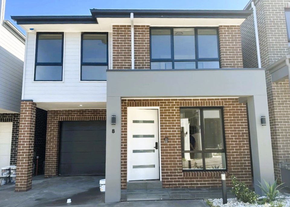 8 Kirby Gld, Rouse Hill, NSW 2155