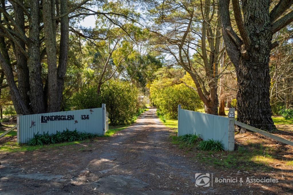 134 Fighting Gully Rd, Beechworth, VIC 3747