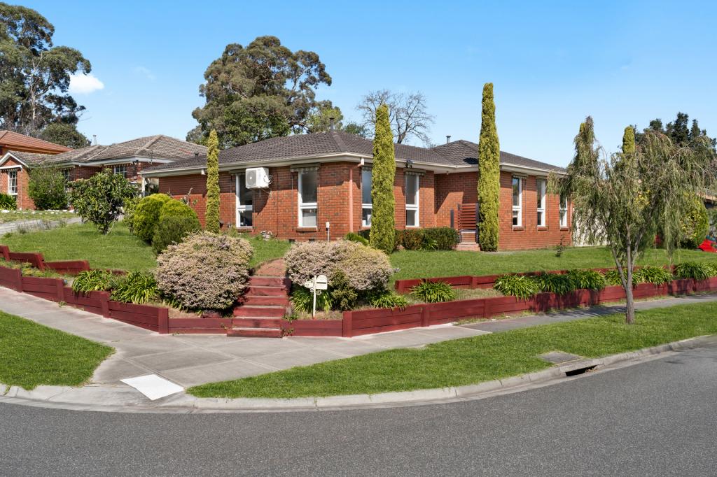 17 Patterson Ct, Endeavour Hills, VIC 3802