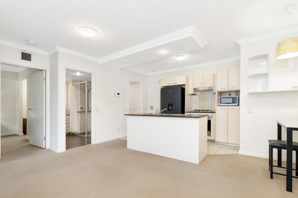 207/392 Hamilton Rd, Chermside, QLD 4032