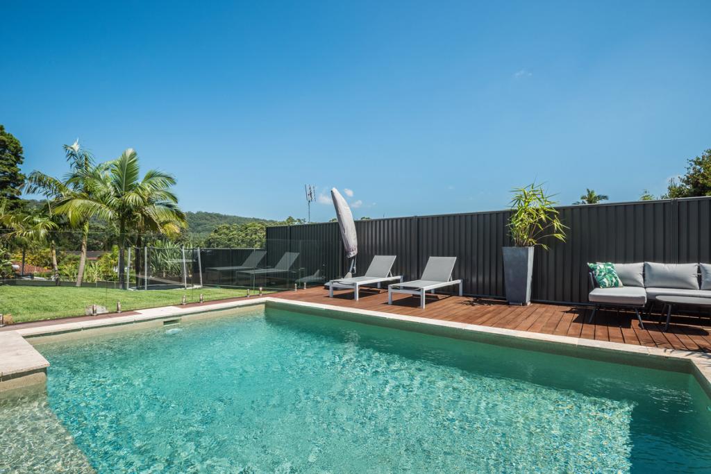 6 Stephen Cl, Green Point, NSW 2251