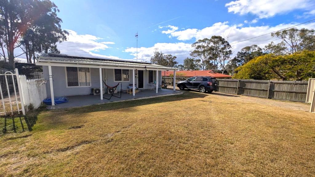 3 Bailey St, Wondai, QLD 4606
