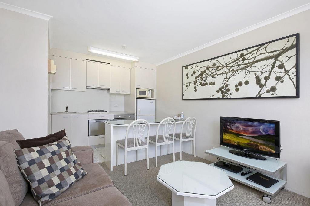 56/2a Henry Lawson Ave, Mcmahons Point, NSW 2060