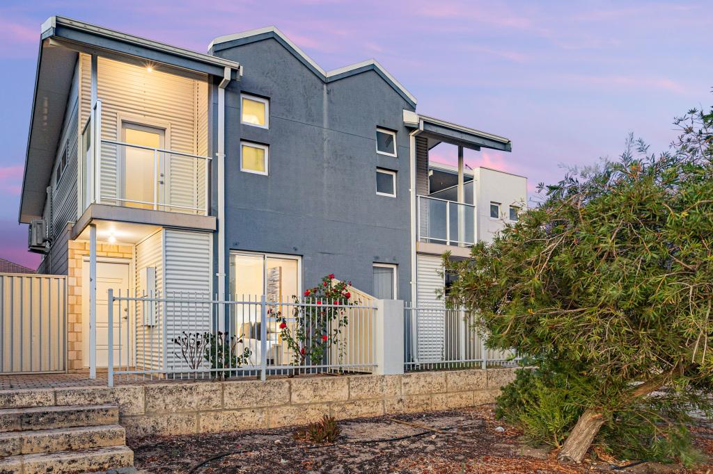 4/1 Positano Cres, Yangebup, WA 6164