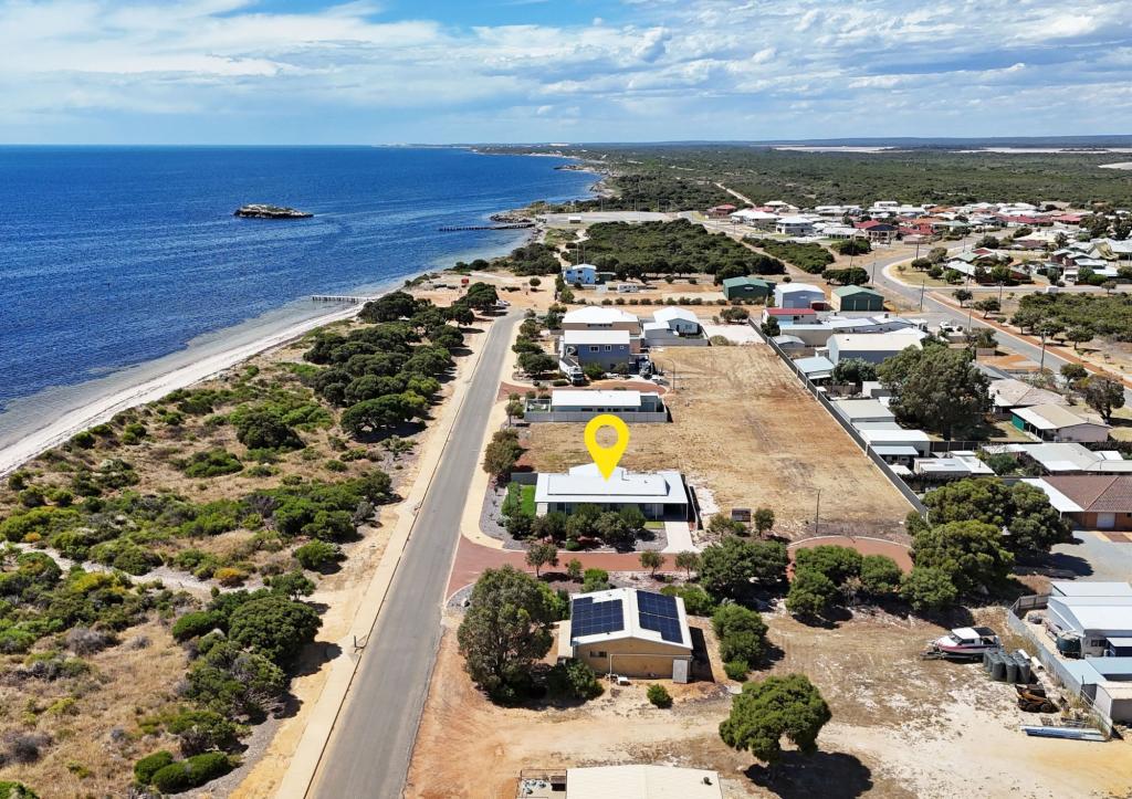 118 Thomas St, Leeman, WA 6514