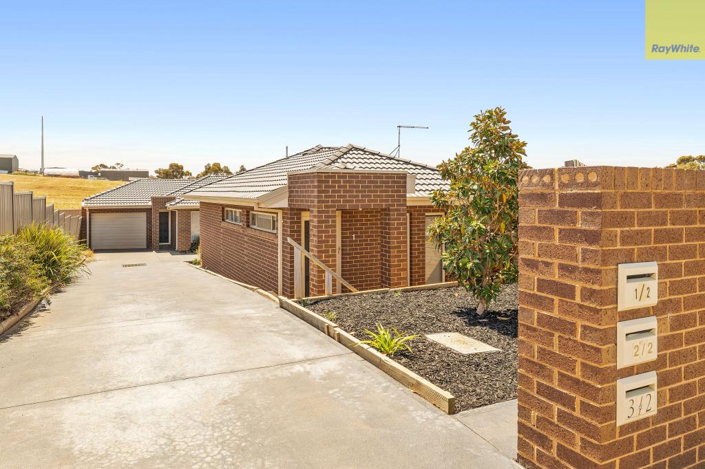 1/2 Delahey Cl, Maddingley, VIC 3340