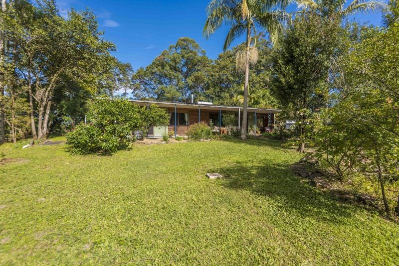 13 Falls Rd, Nimbin, NSW 2480