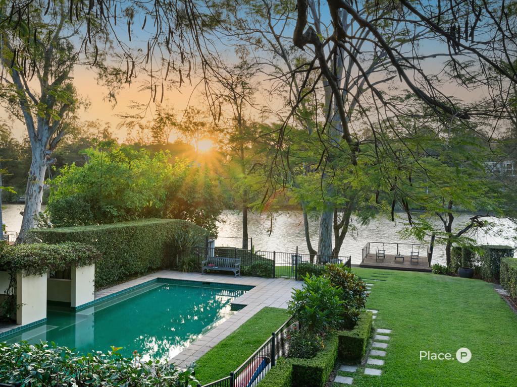 42 Douglas St, Sherwood, QLD 4075