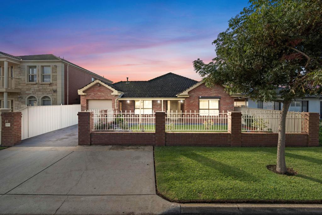 20 Gregory Cres, Seaton, SA 5023