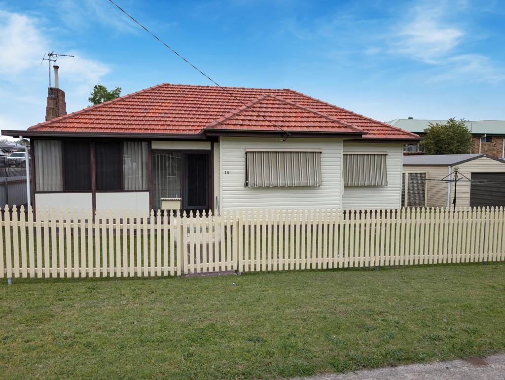 19 Allworth St, Kurri Kurri, NSW 2327