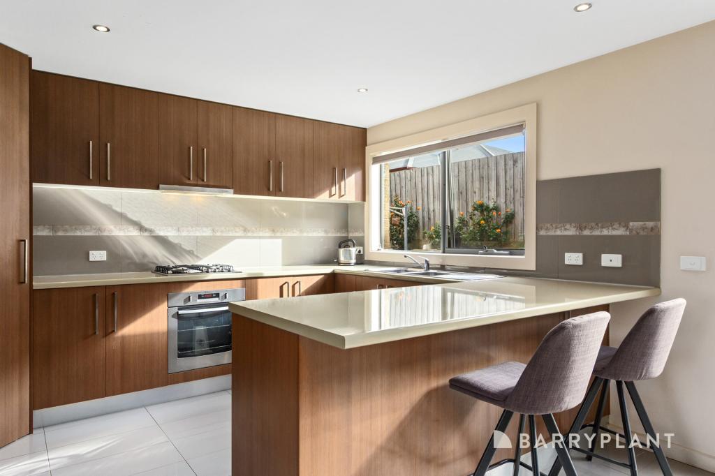 2/14 Stradbroke Rd, Boronia, VIC 3155