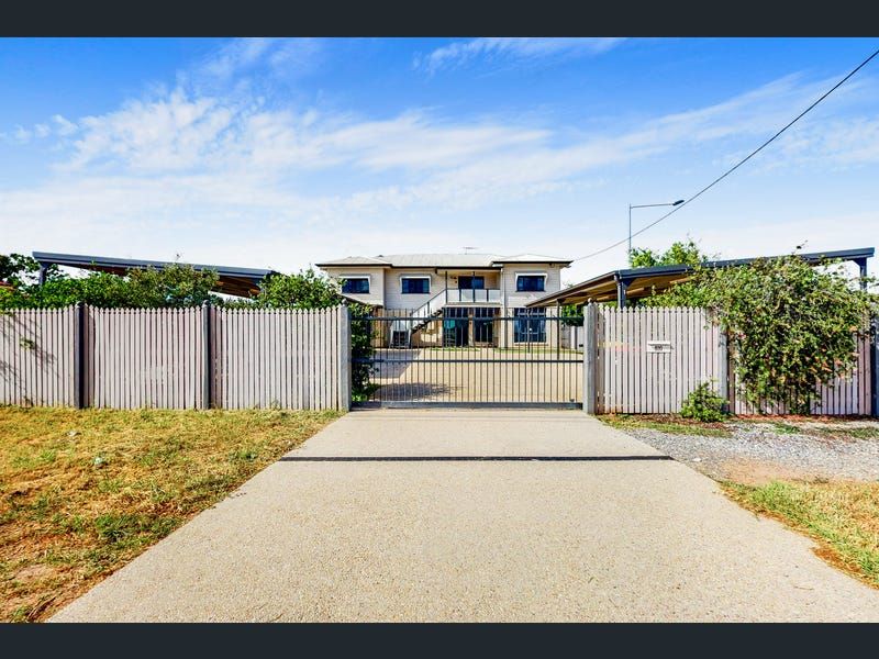 820 Yaamba Rd, Parkhurst, QLD 4702