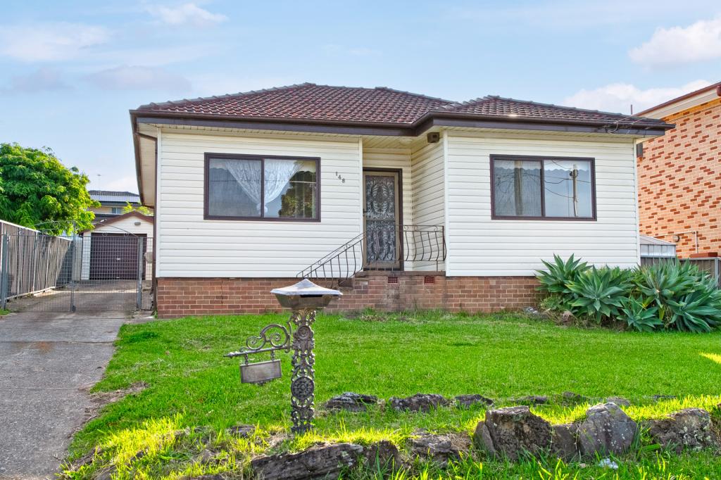 148 Targo Rd, Girraween, NSW 2145