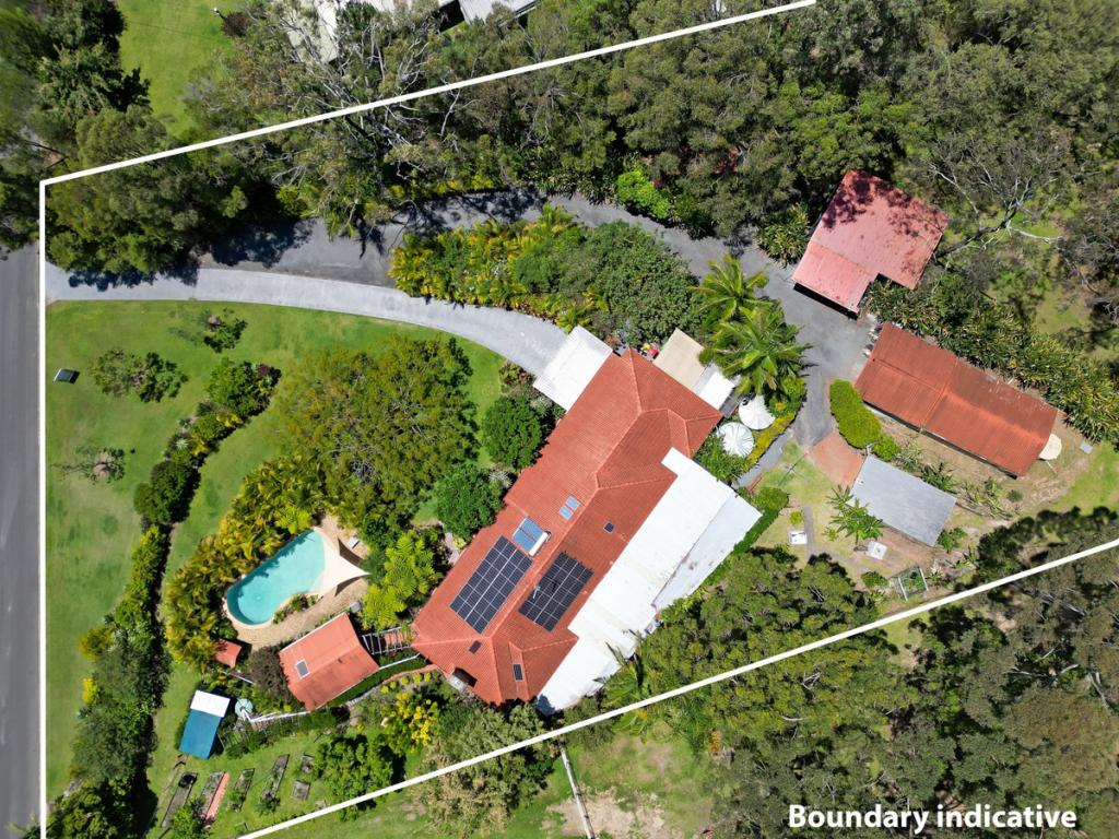 26 Cornwall Dr, Elanora, QLD 4221