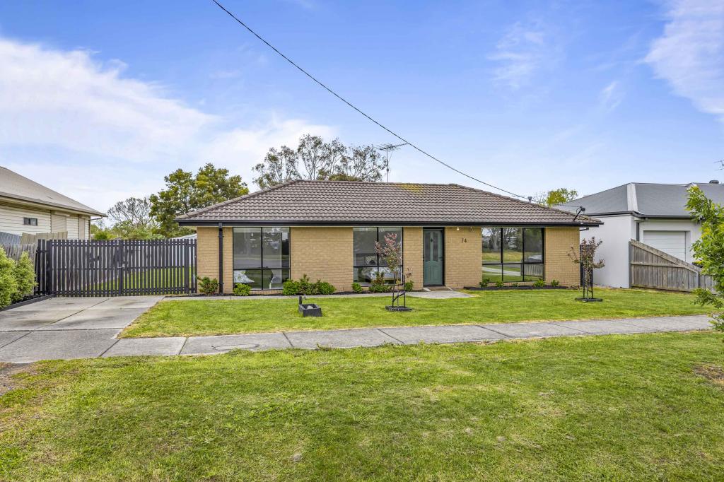 74 Atkinson St, Ballan, VIC 3342