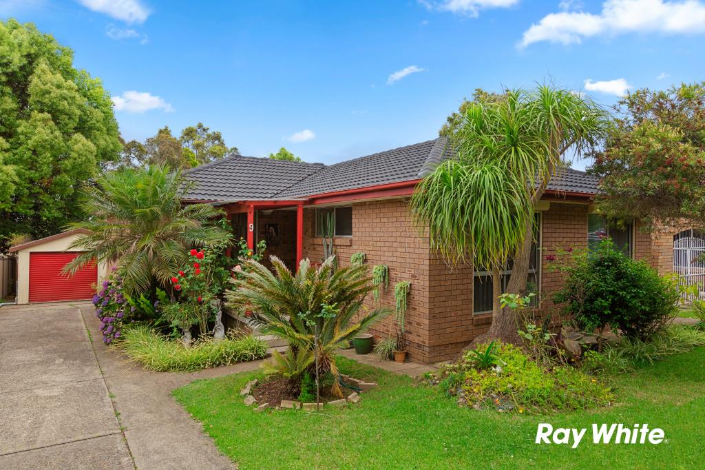 9 Warrimoo Dr, Quakers Hill, NSW 2763