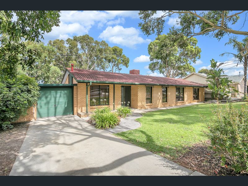 10 Mary St, Happy Valley, SA 5159