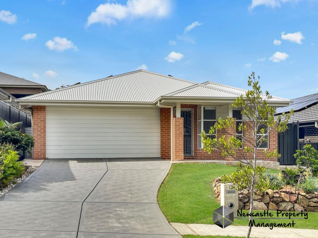 12 Tarkalong St, Edgeworth, NSW 2285