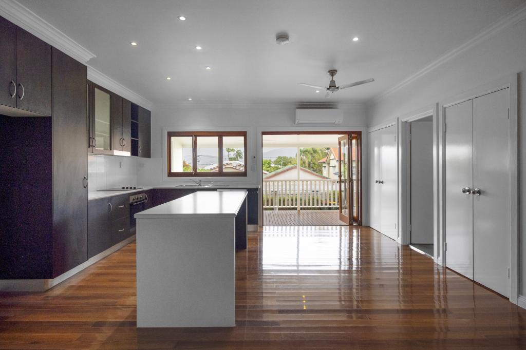 2/12 Kenilworth Ave, Hyde Park, QLD 4812