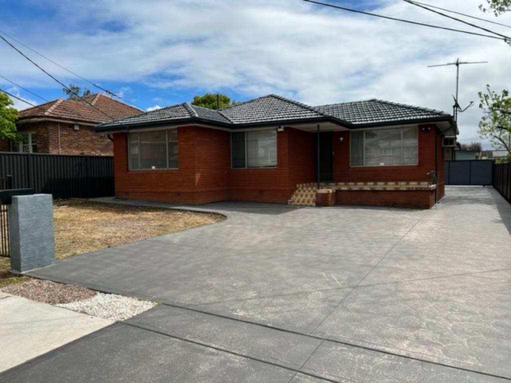 5 Derby St, Canley Heights, NSW 2166