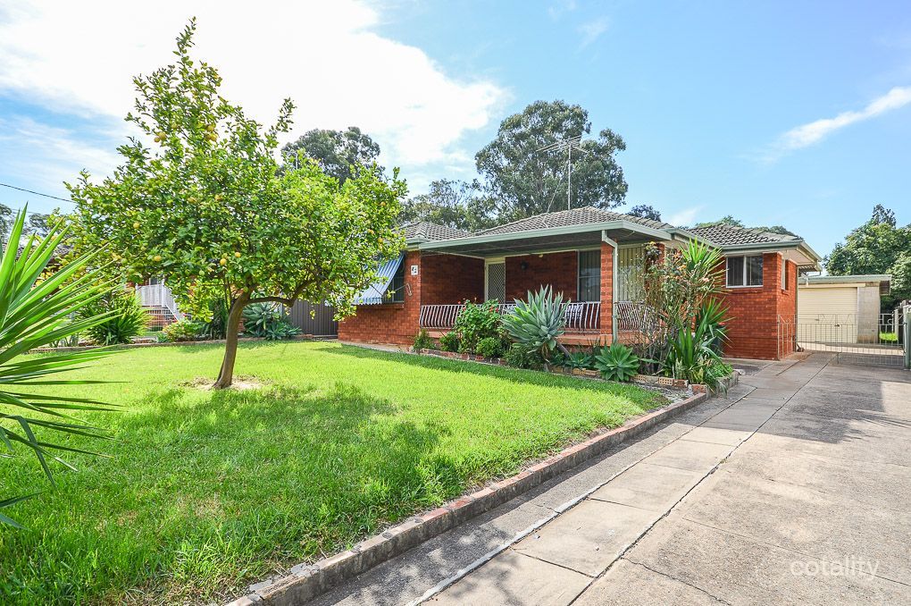 82 Harvey Rd, Kings Park, NSW 2148