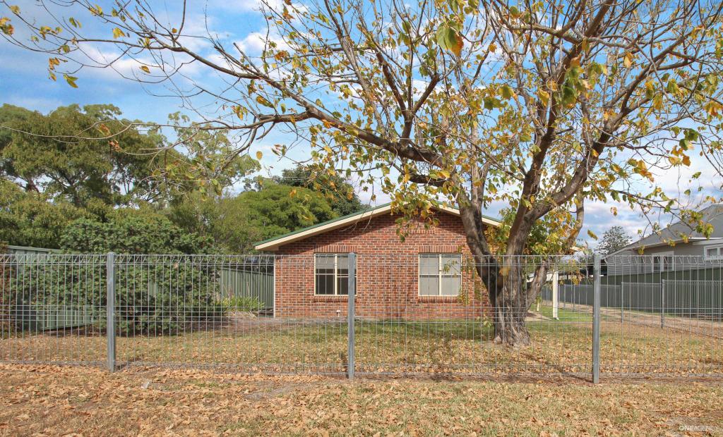 32 Satur Rd, Scone, NSW 2337