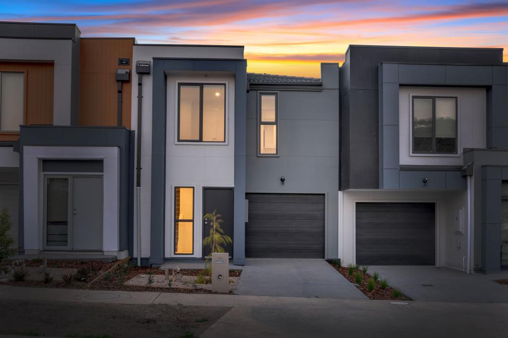 18 Redwater Dr, Mernda, VIC 3754