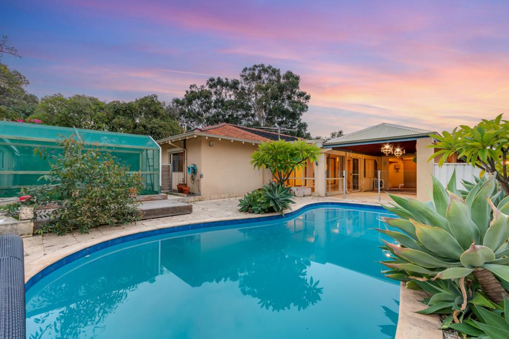 38 Dutton Cres, Hamersley, WA 6022