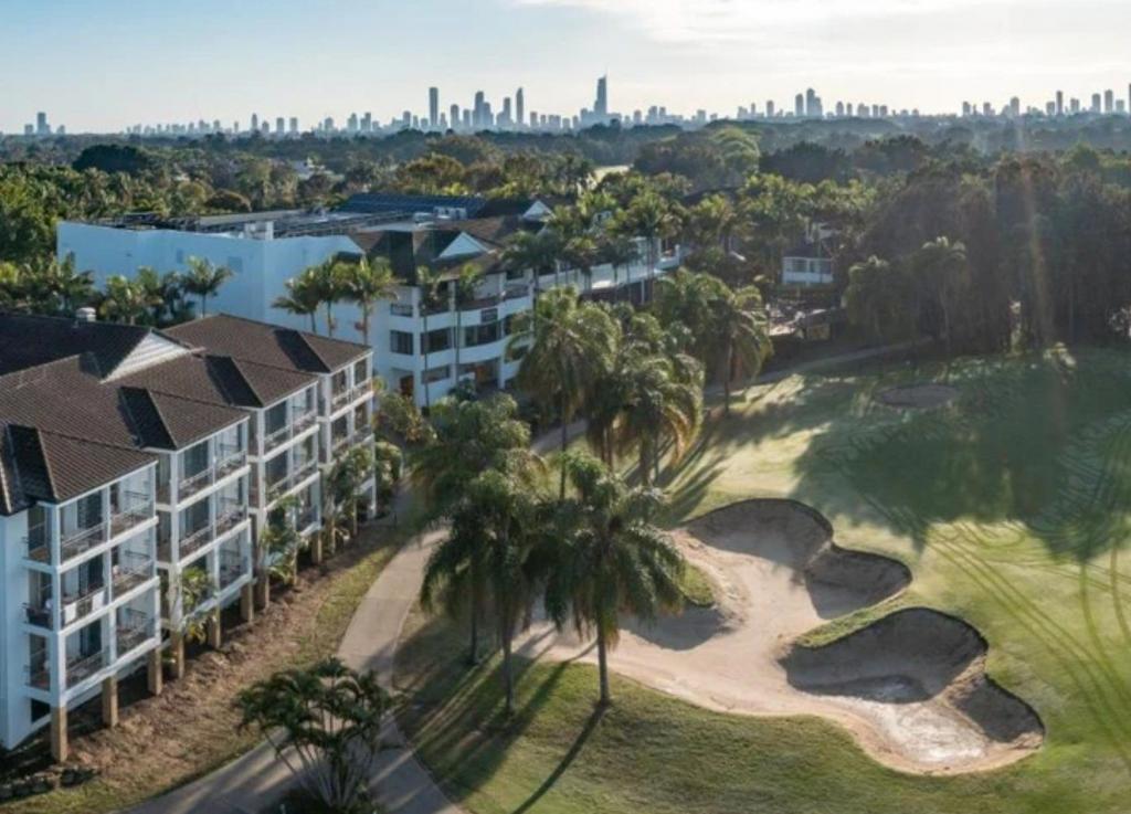 64-96 Palm Meadow Dr, Carrara, QLD 4211