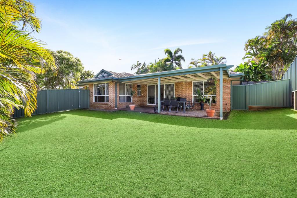 21 CASTLE ROCK ST, PARKWOOD, QLD 4214