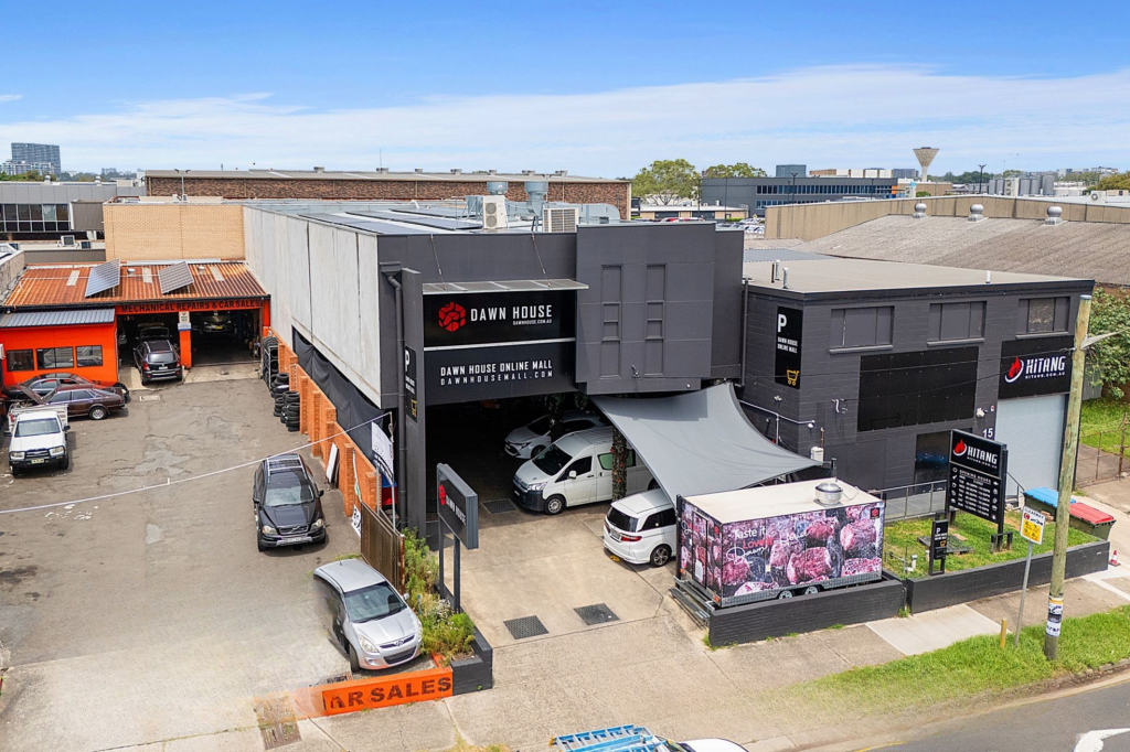 17 Silverwater Rd, Auburn, NSW 2144