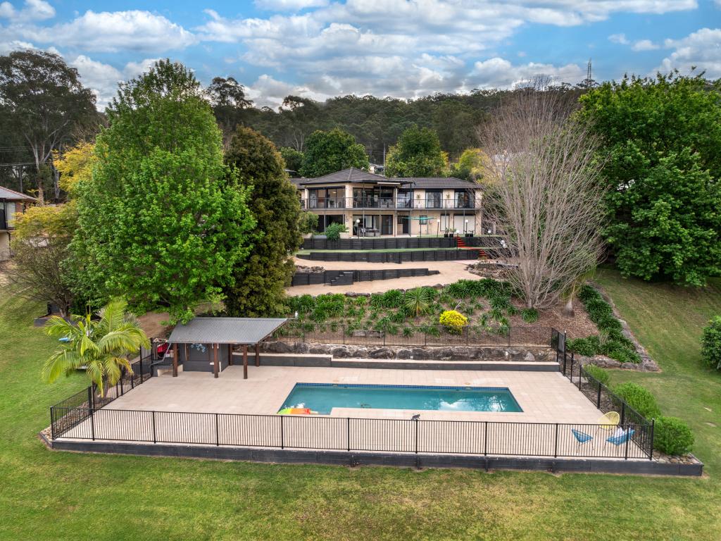 4 Riverbank Dr, Emu Heights, NSW 2750