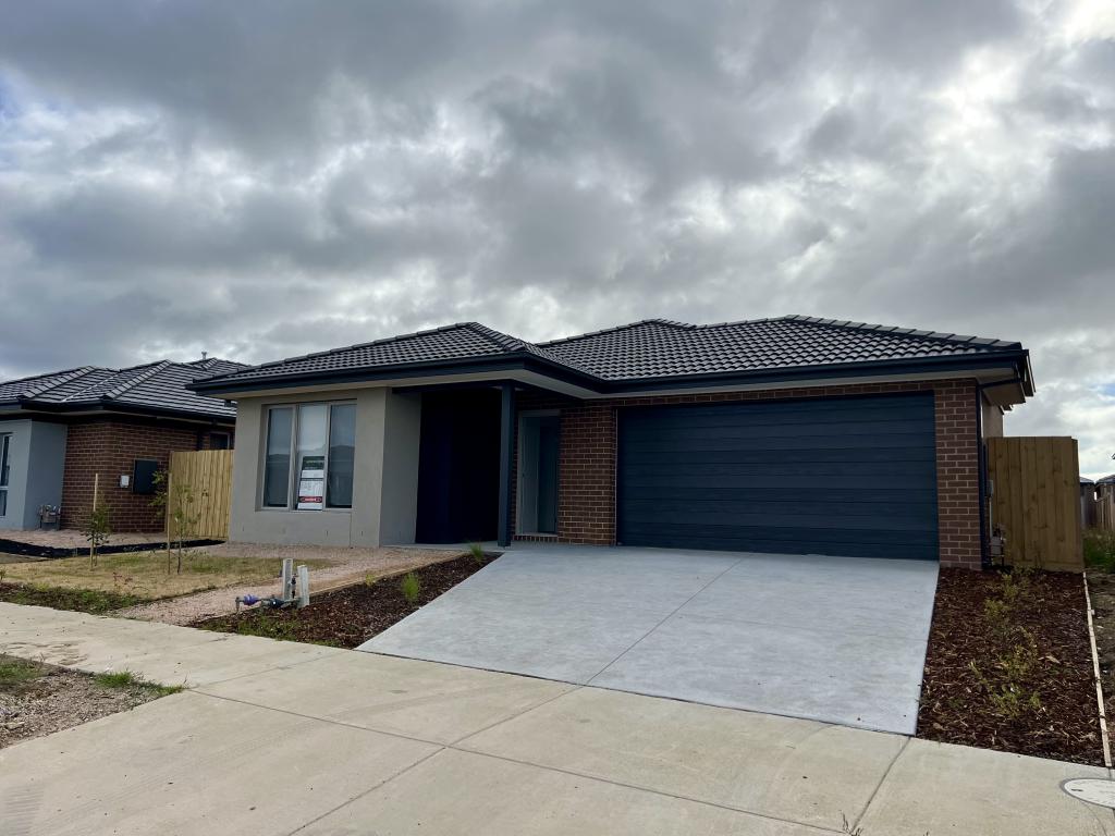 13 Davenport St, Armstrong Creek, VIC 3217