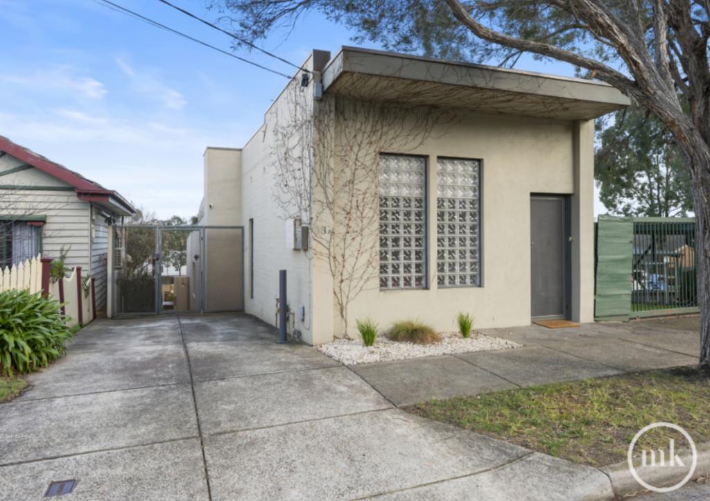 33a Williams Rd, Briar Hill, VIC 3088