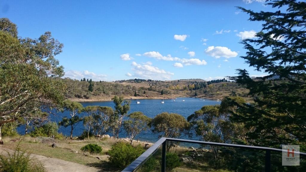 55 Townsend St, Jindabyne, NSW 2627