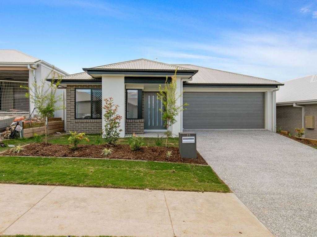 35 Aspect Cct, Flagstone, QLD 4280