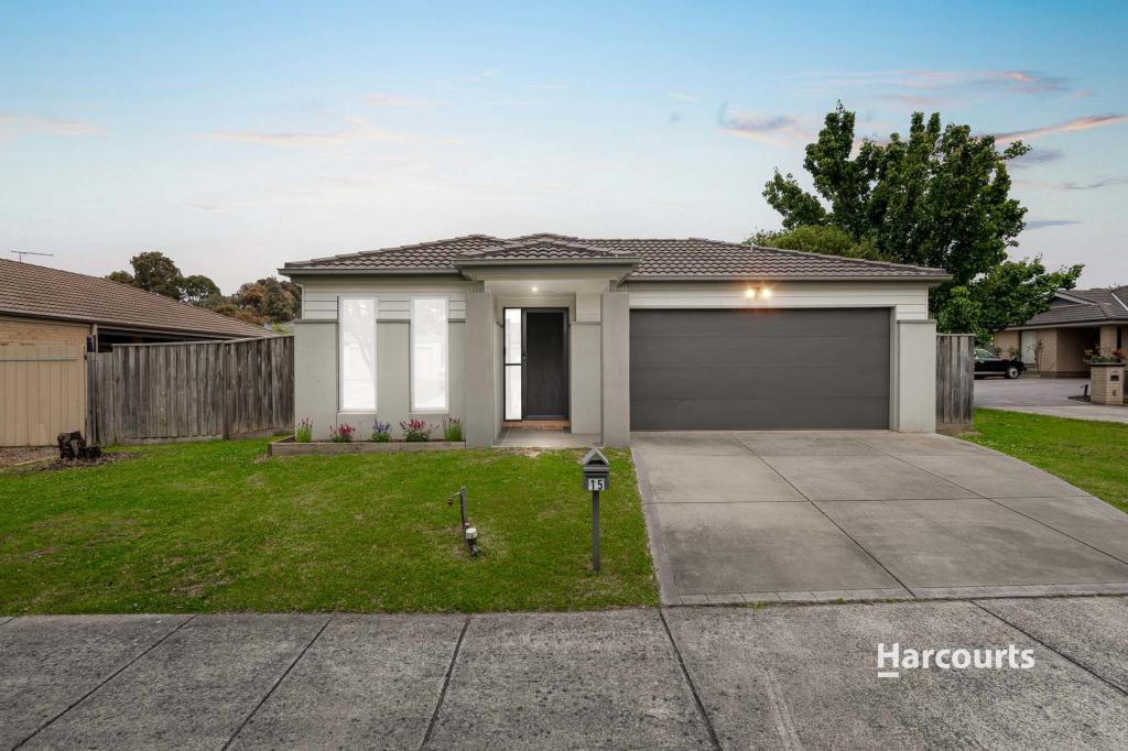 15 Marquis Ct, Pakenham, VIC 3810