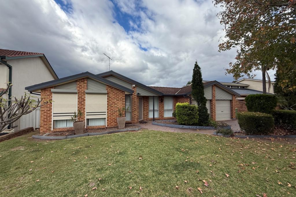 2 Martens Pl, Abbotsbury, NSW 2176